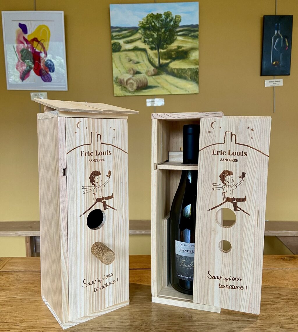 Coffret-nichoir à oiseaux